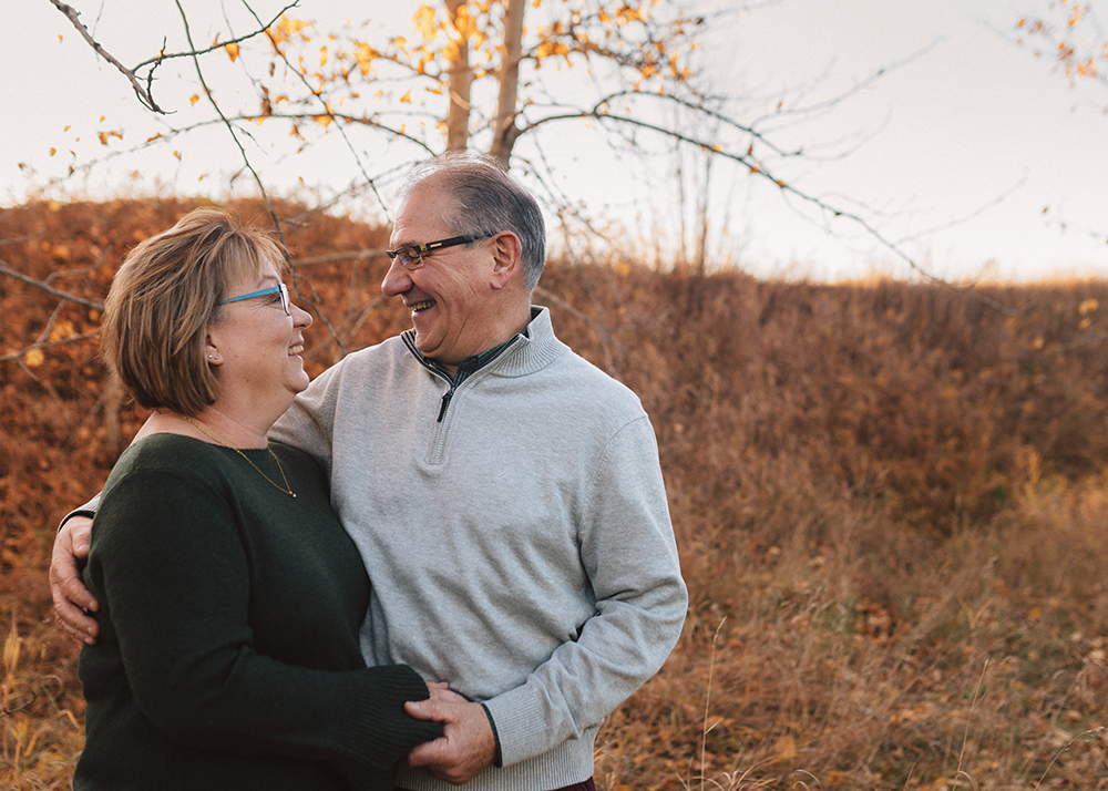 Edmonton Extended Family Photographer_N family sneak peek 2.jpg