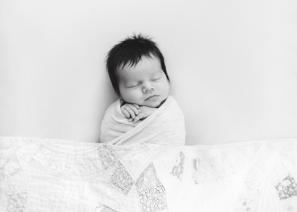Edmonton Area Newborn Photographer_Baby Reagan Sneak Peek 1.jpg
