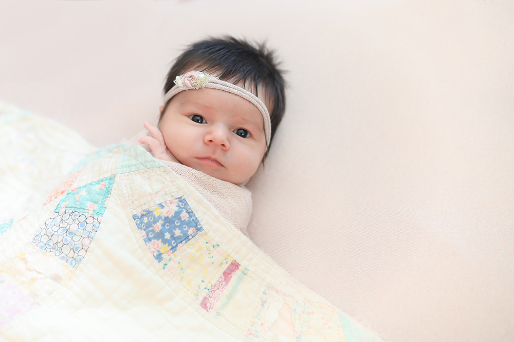 Edmonton Area Newborn Photographer_Baby Reagan Sneak Peek 2.jpg