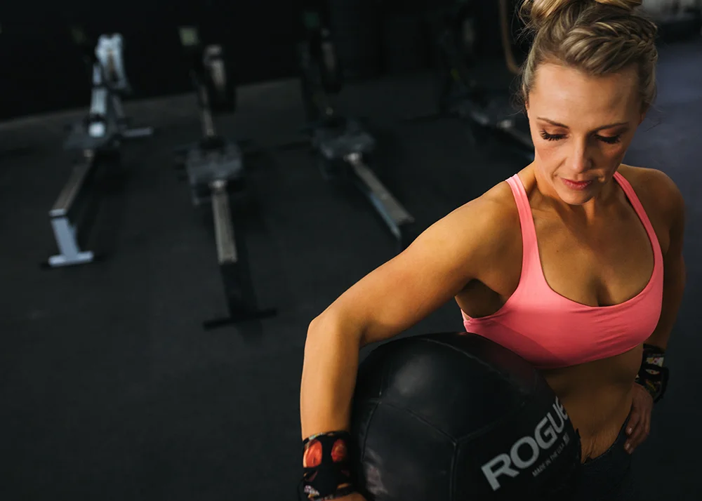 Edmonton Fitness Photographer_Heather Crossfit Session 8.jpg