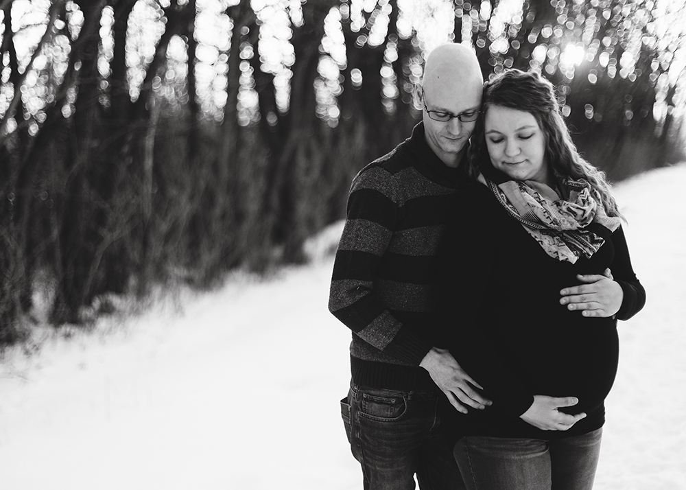 Edmonton Maternity Photographer_Trinity Sneak Peek 6.jpg