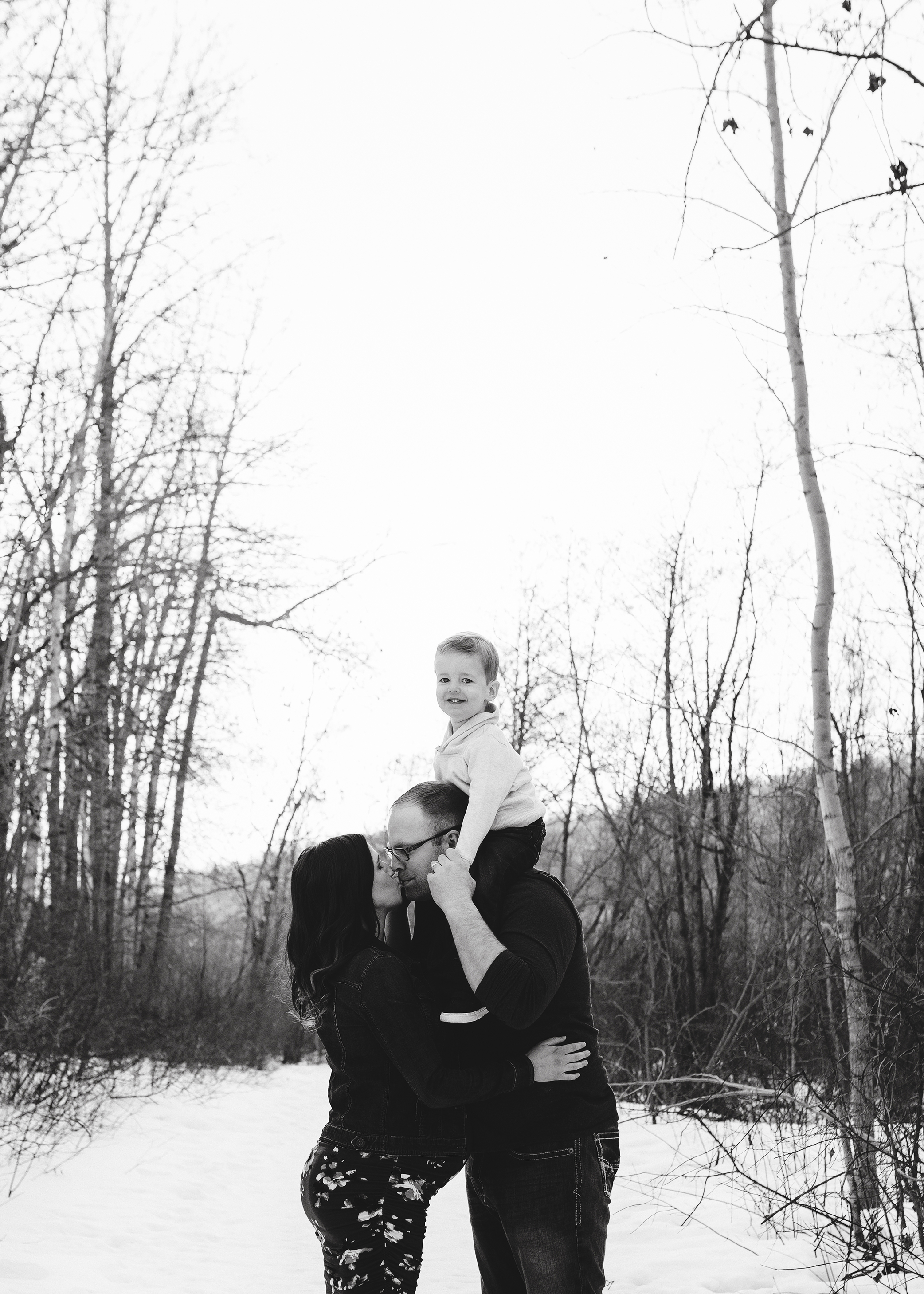 Edmonton Maternity Photographer_Brittany Sneak Peek 6.jpg