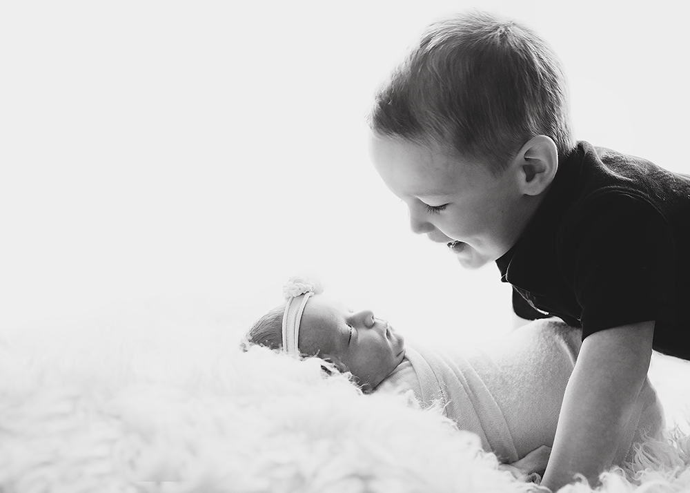 Edmonton Newborn Photographer_Baby Mariah Sneak Peek 1.jpg