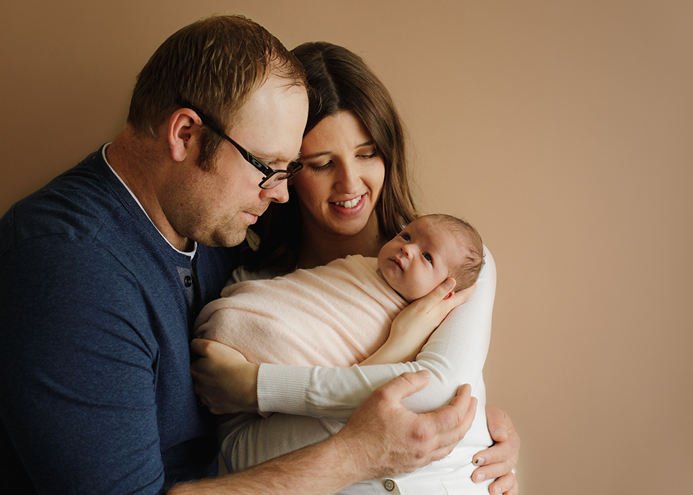 Edmonton Newborn Photographer_Baby Mariah Sneak Peek 4.jpg