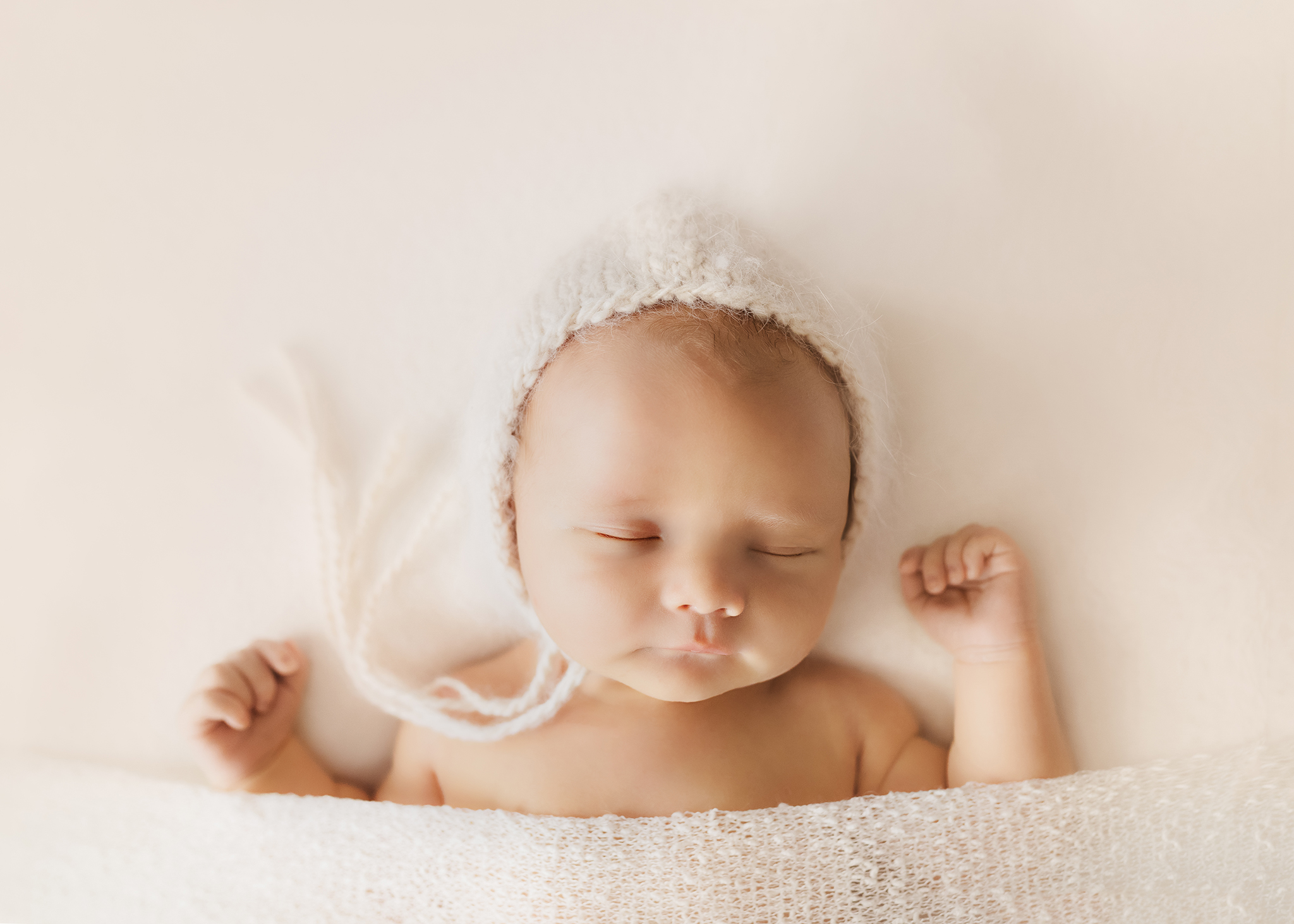 Edmonton Newborn Photographer_Baby Bennett 2019 12.jpg