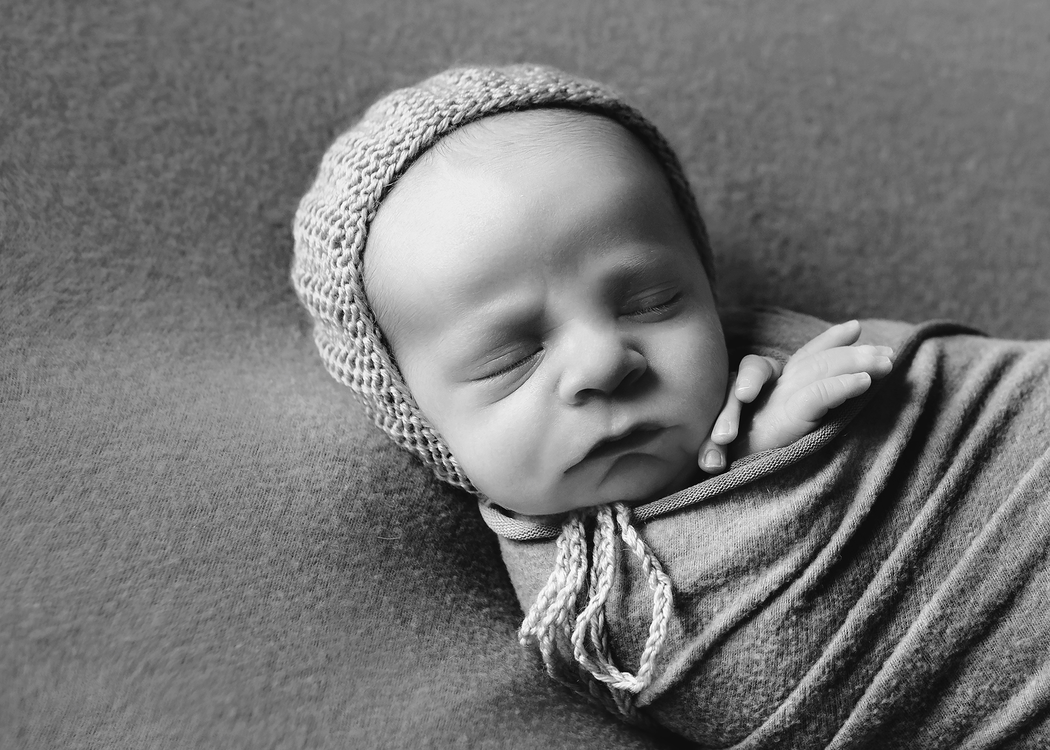 Edmonton Newborn Photographer_Baby Xavier 9.jpg