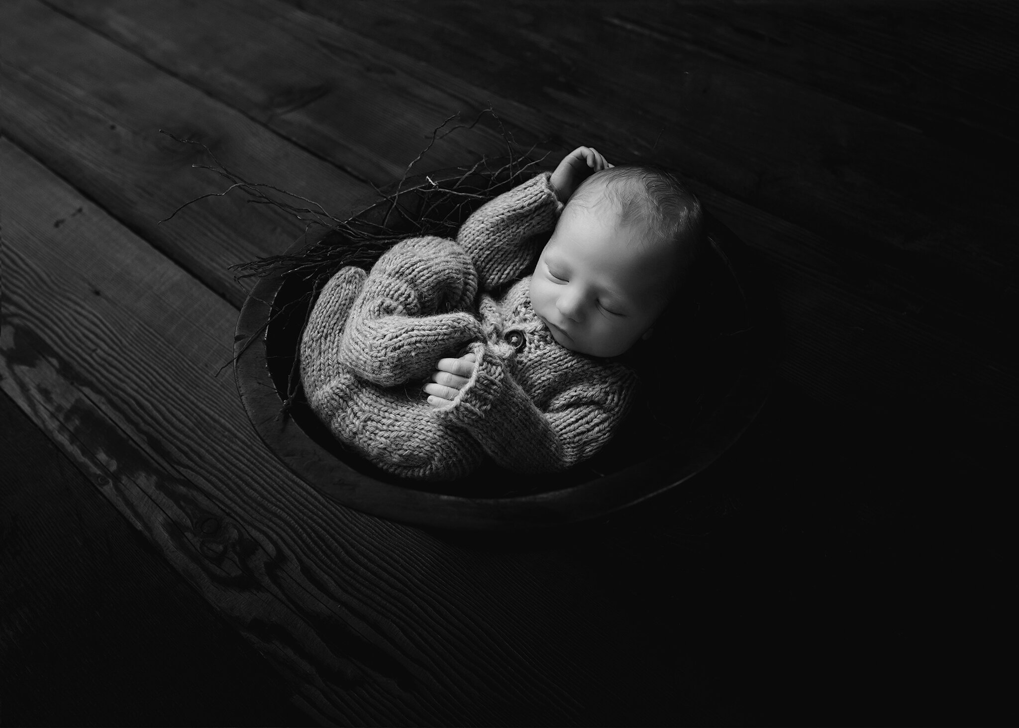 Edmonton Newborn Photographer_ Baby Bennett M 16.jpg