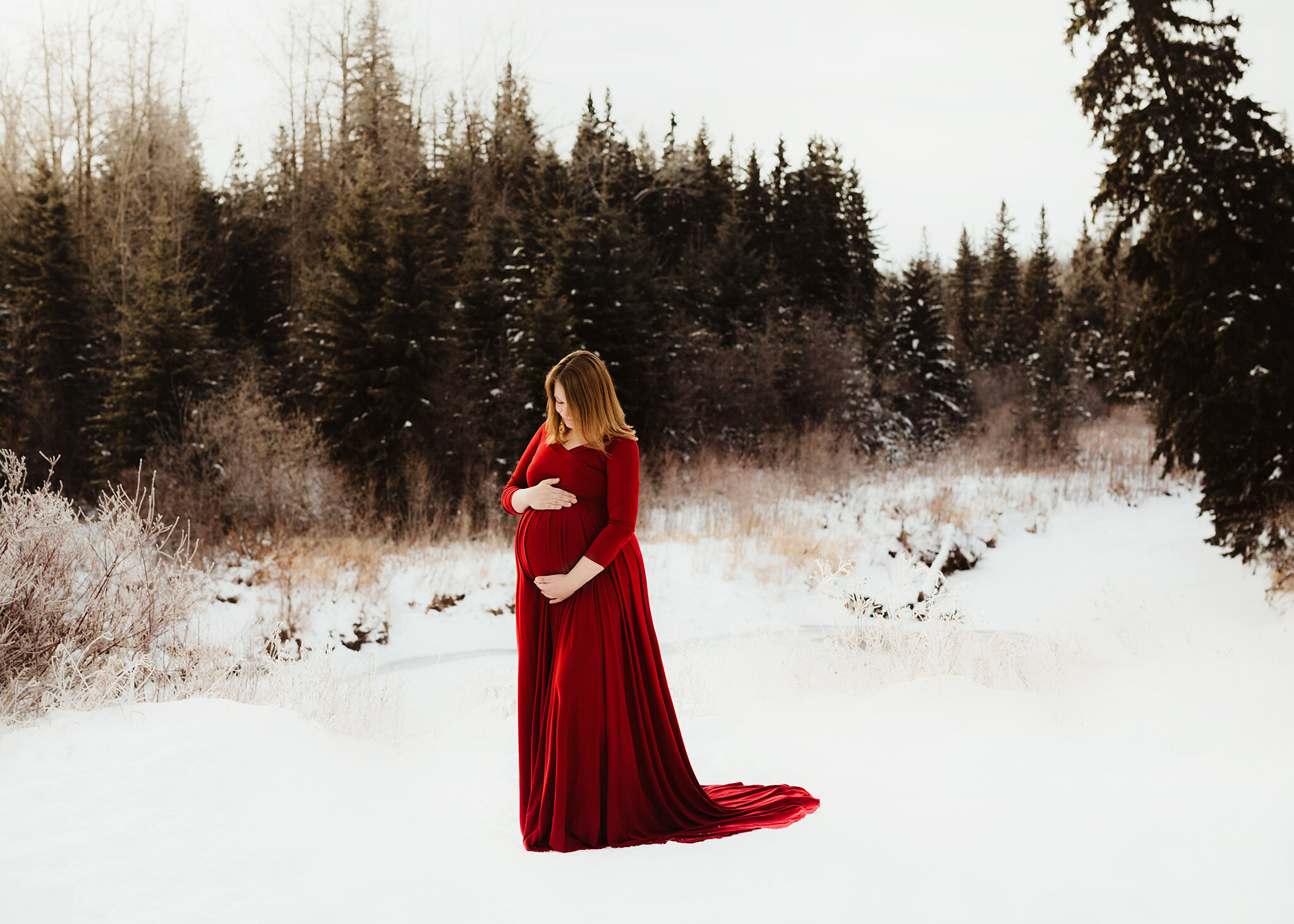 Edmonton Maternity Photographer_ Trinity_ Winter15.jpg