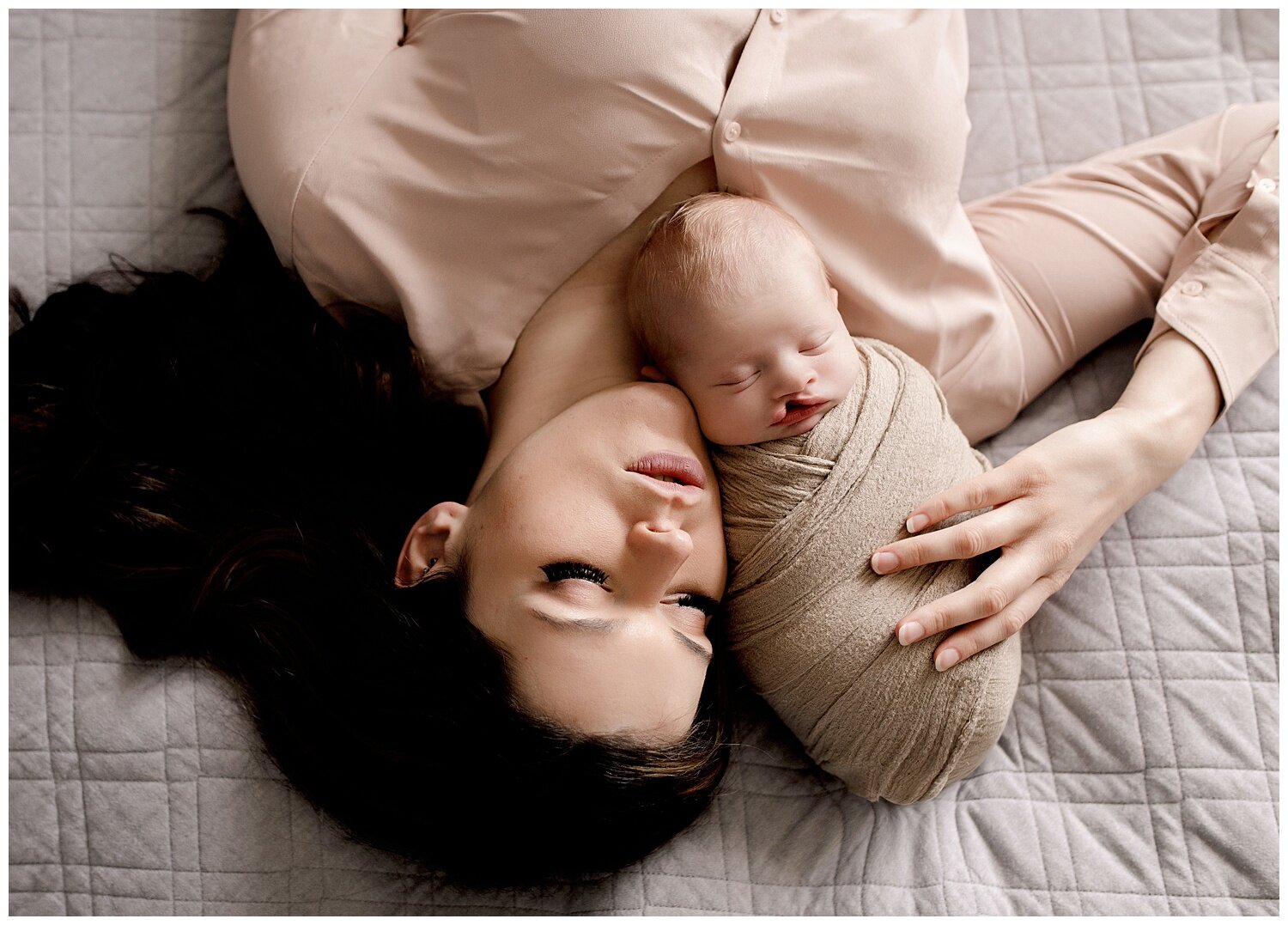 Edmonton Maternity and Newborn Photographer_Baby Harrison3.jpg