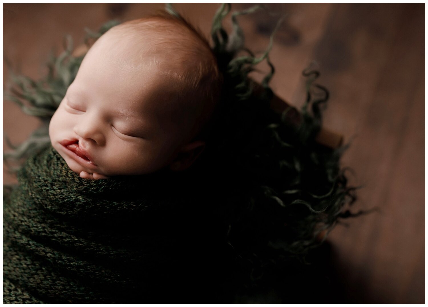 Edmonton Maternity and Newborn Photographer_Baby Harrison4.jpg