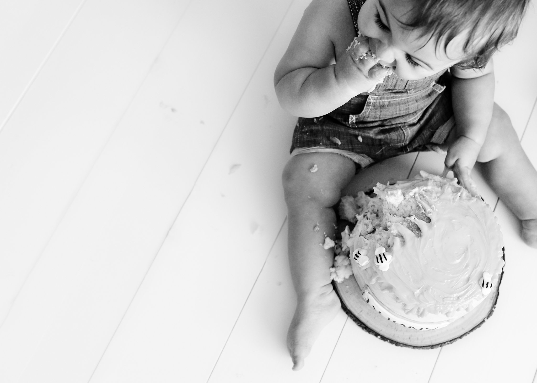 Cake Smash Photography Edmonton | Kelsie Kelly Photographer