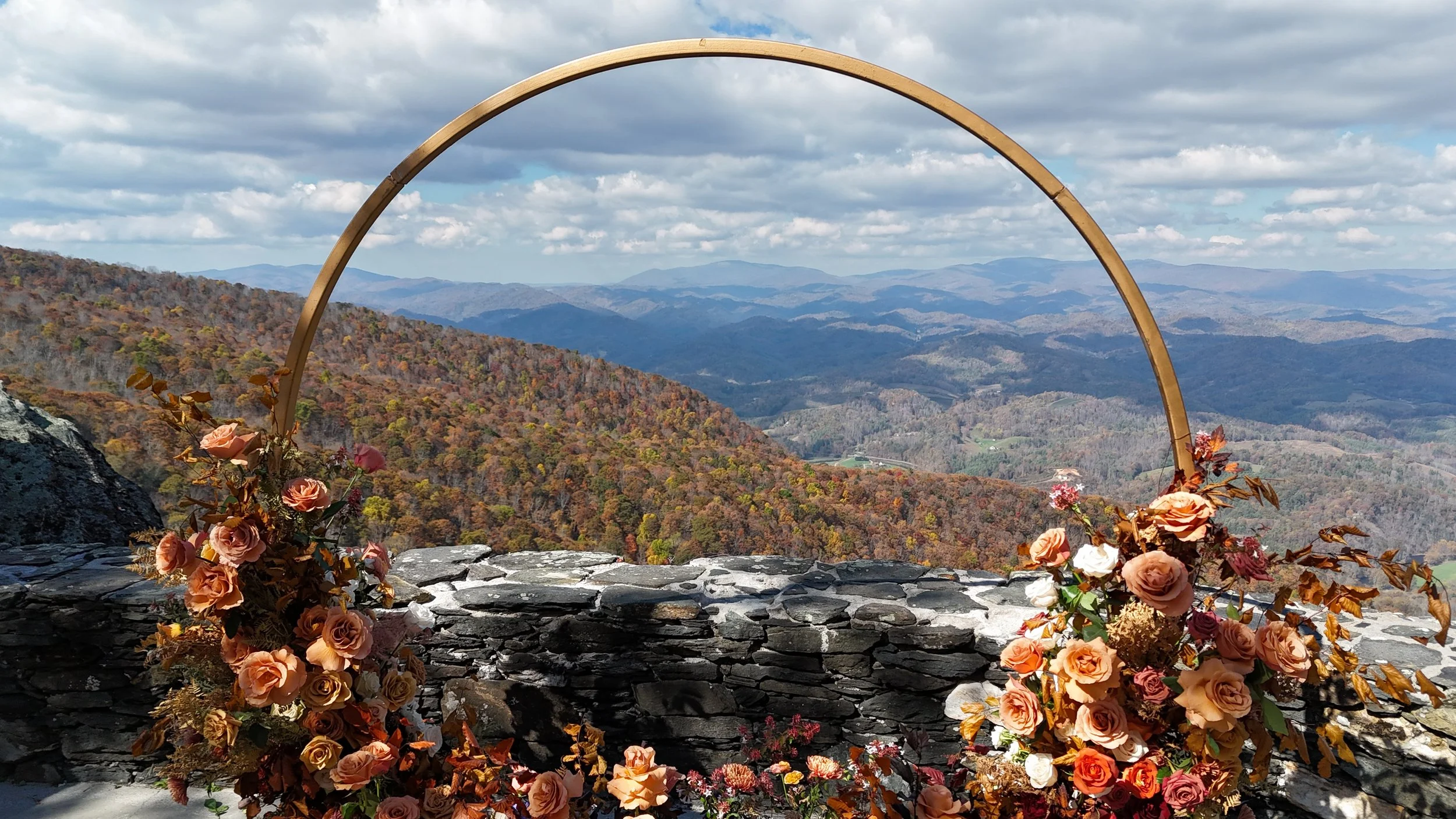 floral-arch-mountain-ceremony
