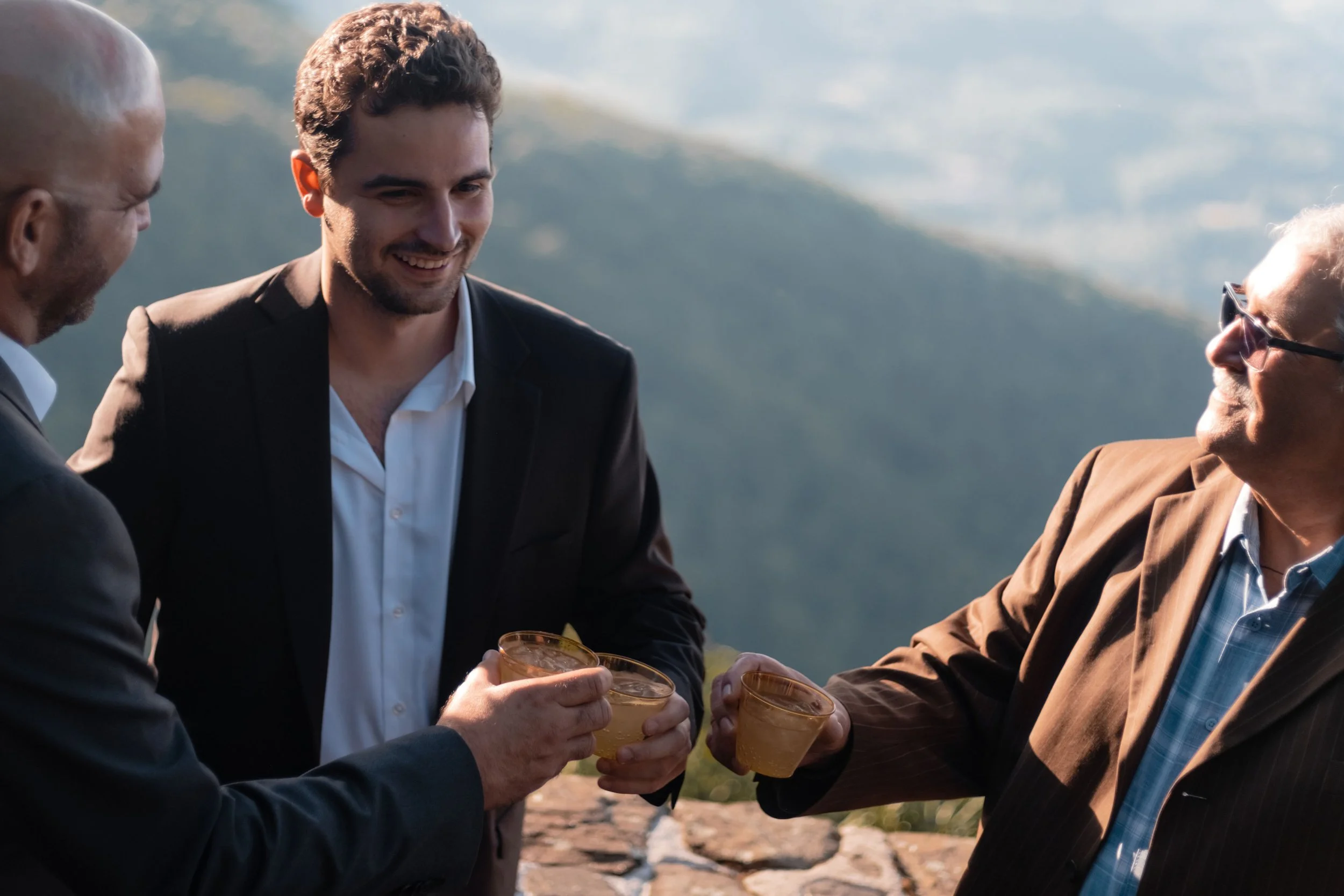 corporate-retreat-cocktail-toast-at-mountain-overlook.jpg
