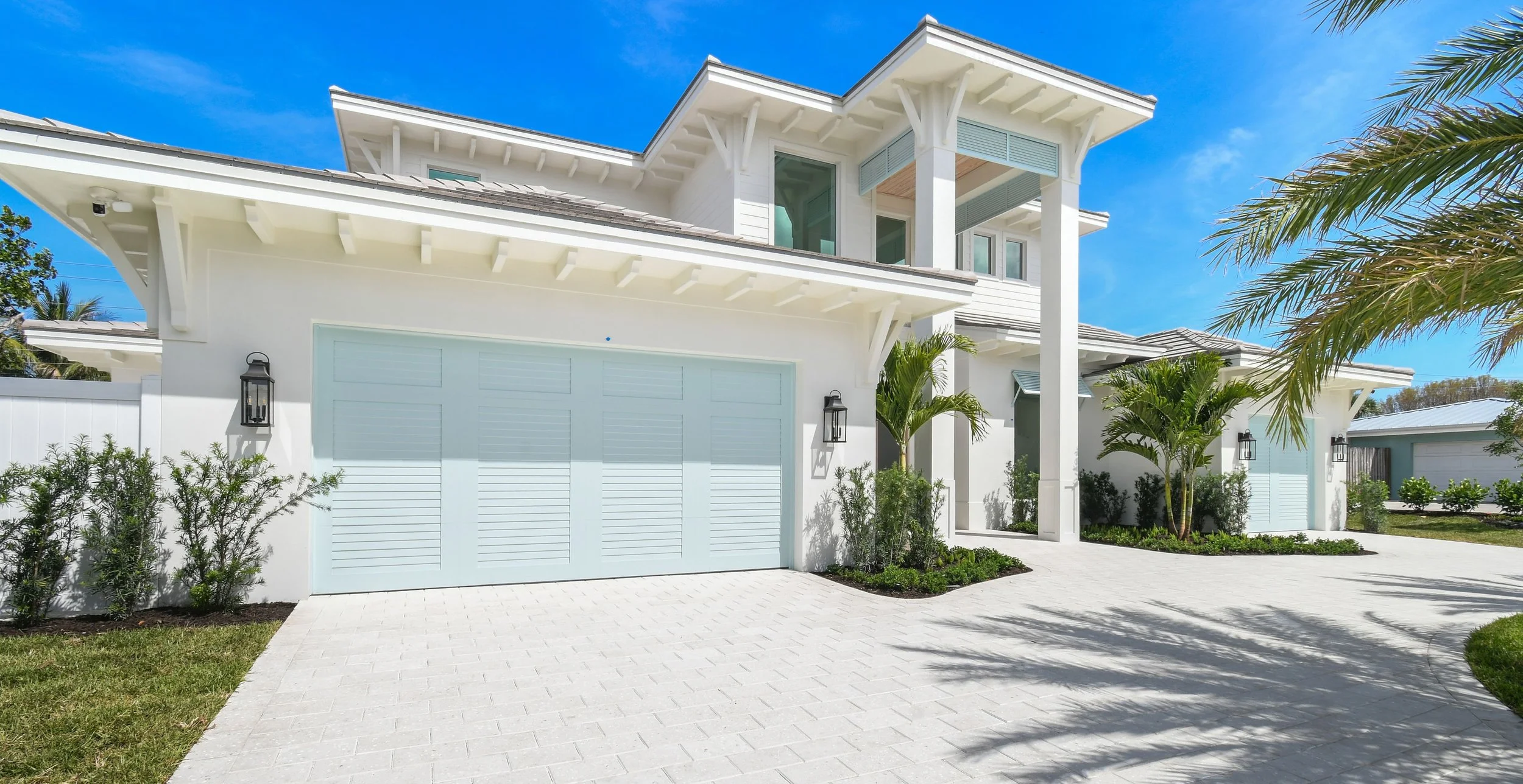$4,595,000 - NEW CONSTRUCTION - TEQUESTA