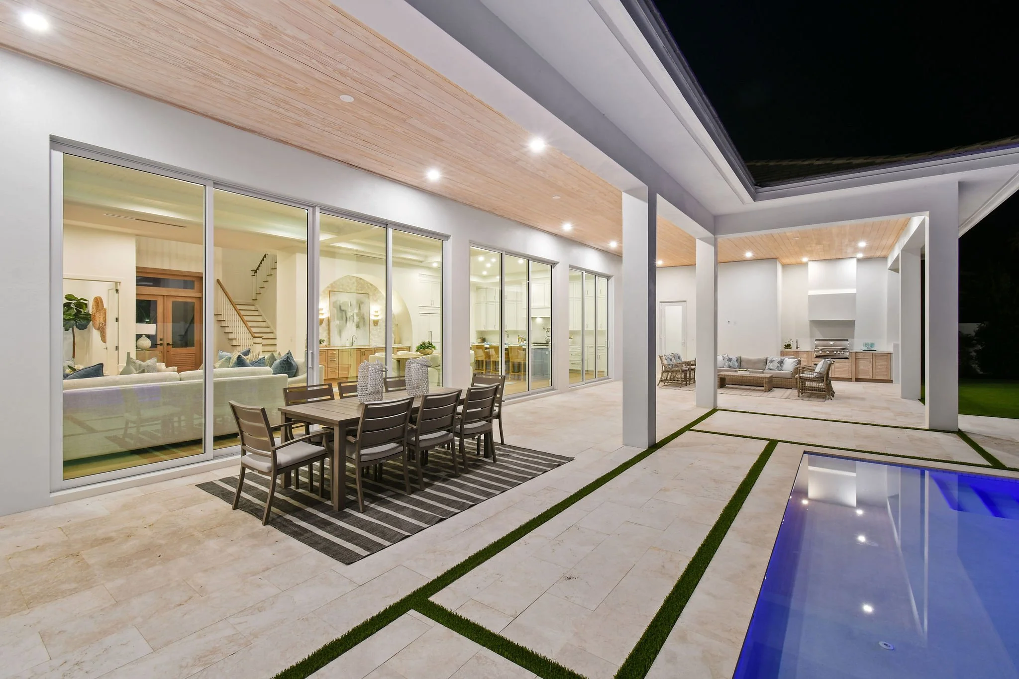 $4,350,000 - NEW CONSTRUCTION IN TEQUESTA COUNTRY CLUB