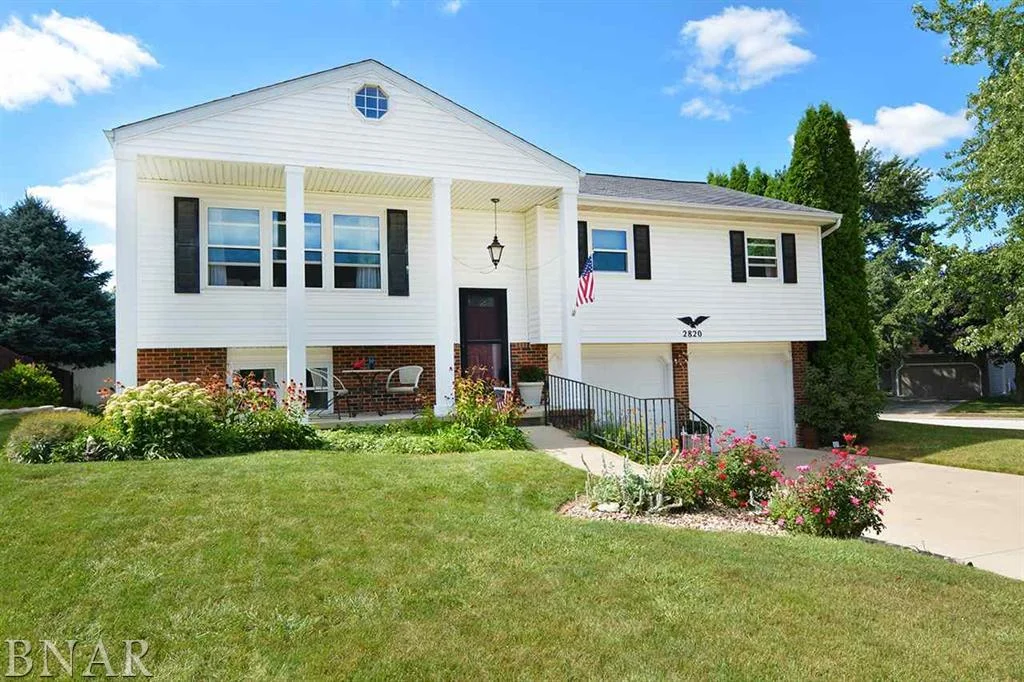 $156,000 - 2820 Richard | Sold in Two Weeks!