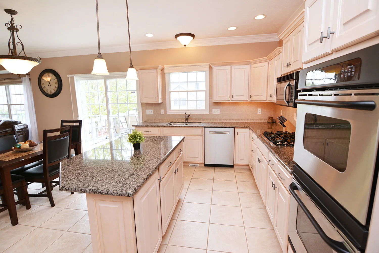 4006 Rockledge_9.jpg