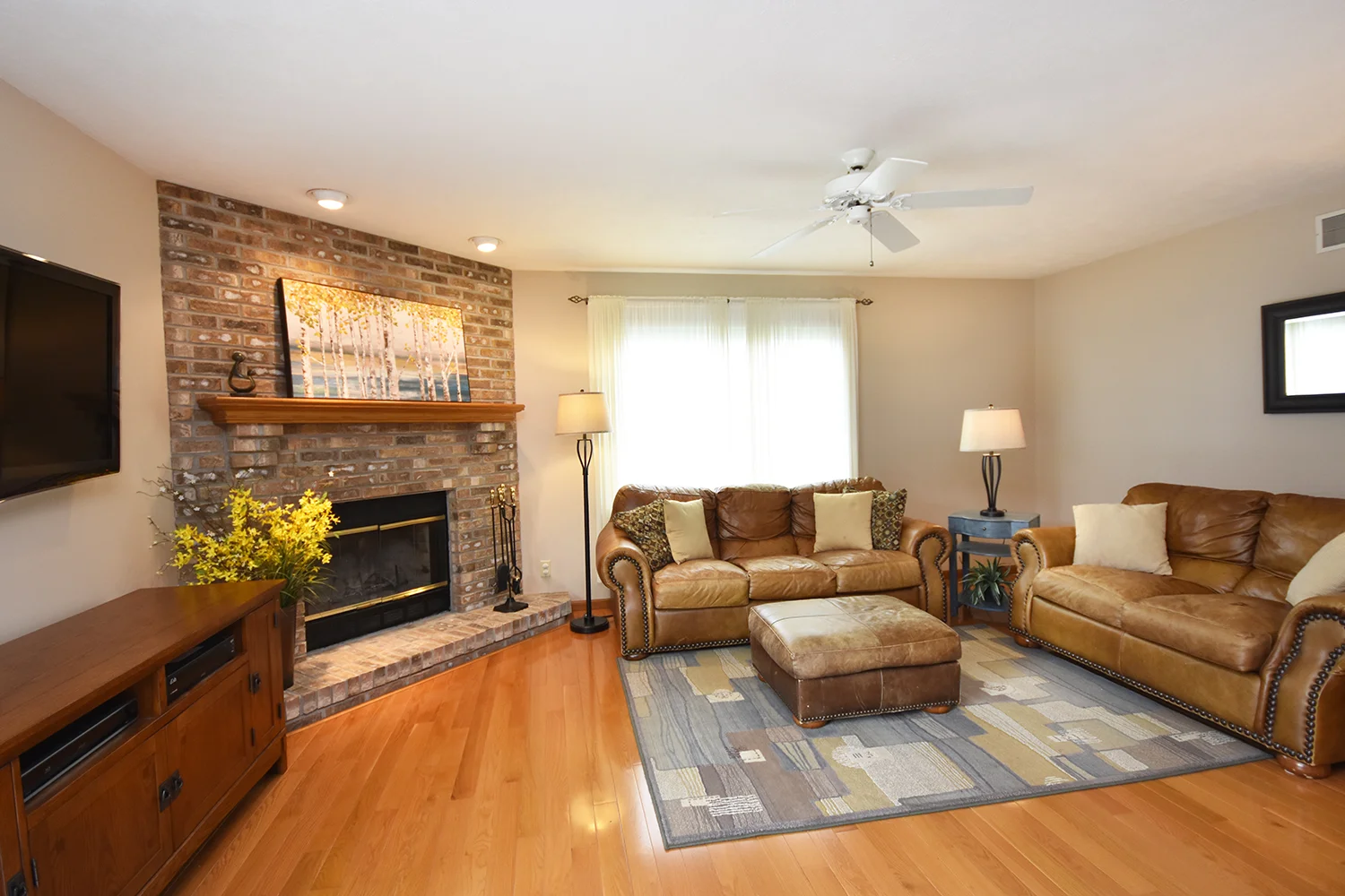 1606 Sanderson_3.jpg