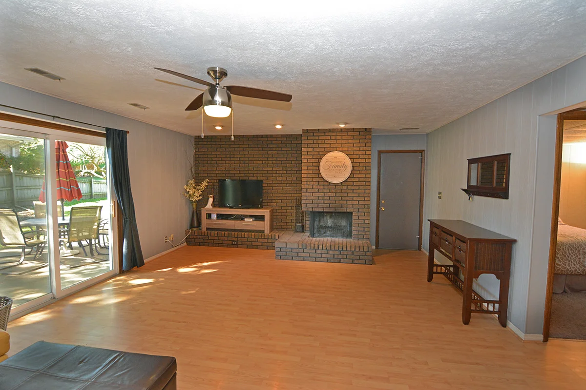 2511 Yorktown - 21.jpg