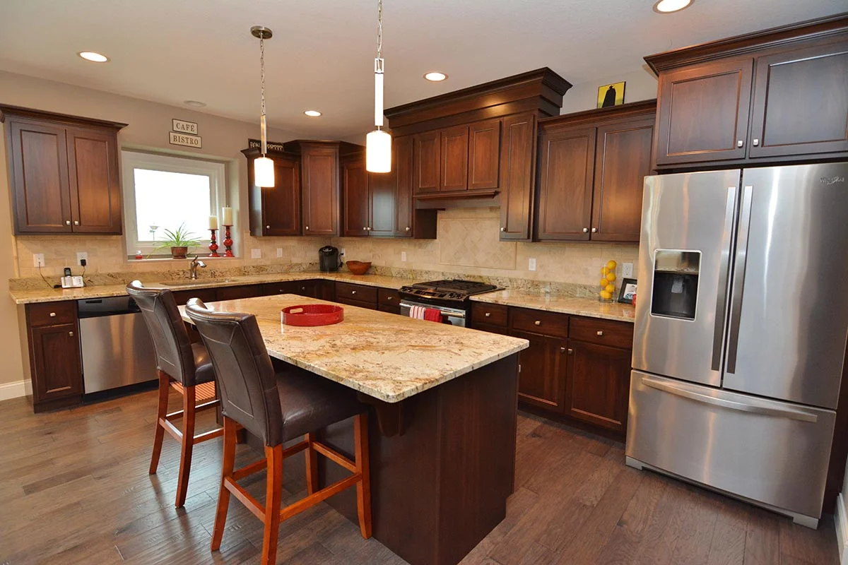 5010 Longfield Rd - 11.jpg