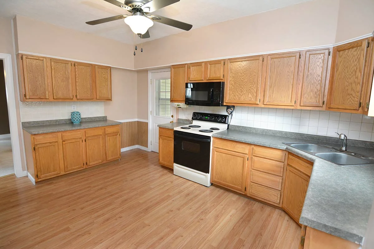 603 E Oakland - 11.jpg