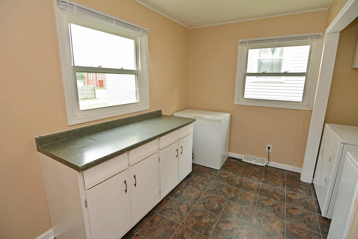 603 E Oakland - 16.jpg