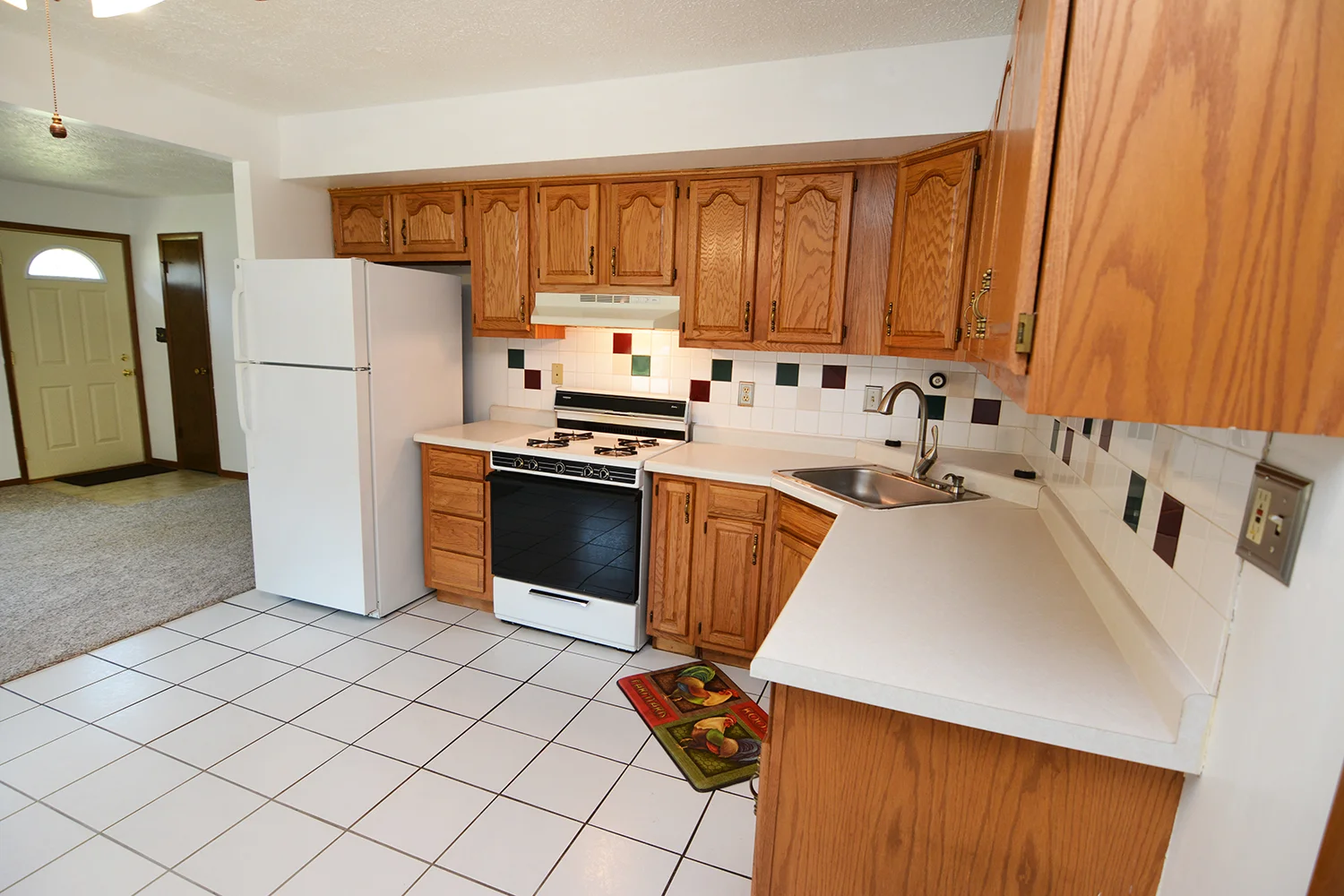 809 E. Locust_12.jpg