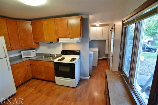 4003 Crest Way - 05.JPG