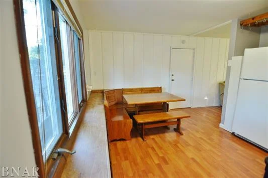 4003 Crest Way - 06.JPG