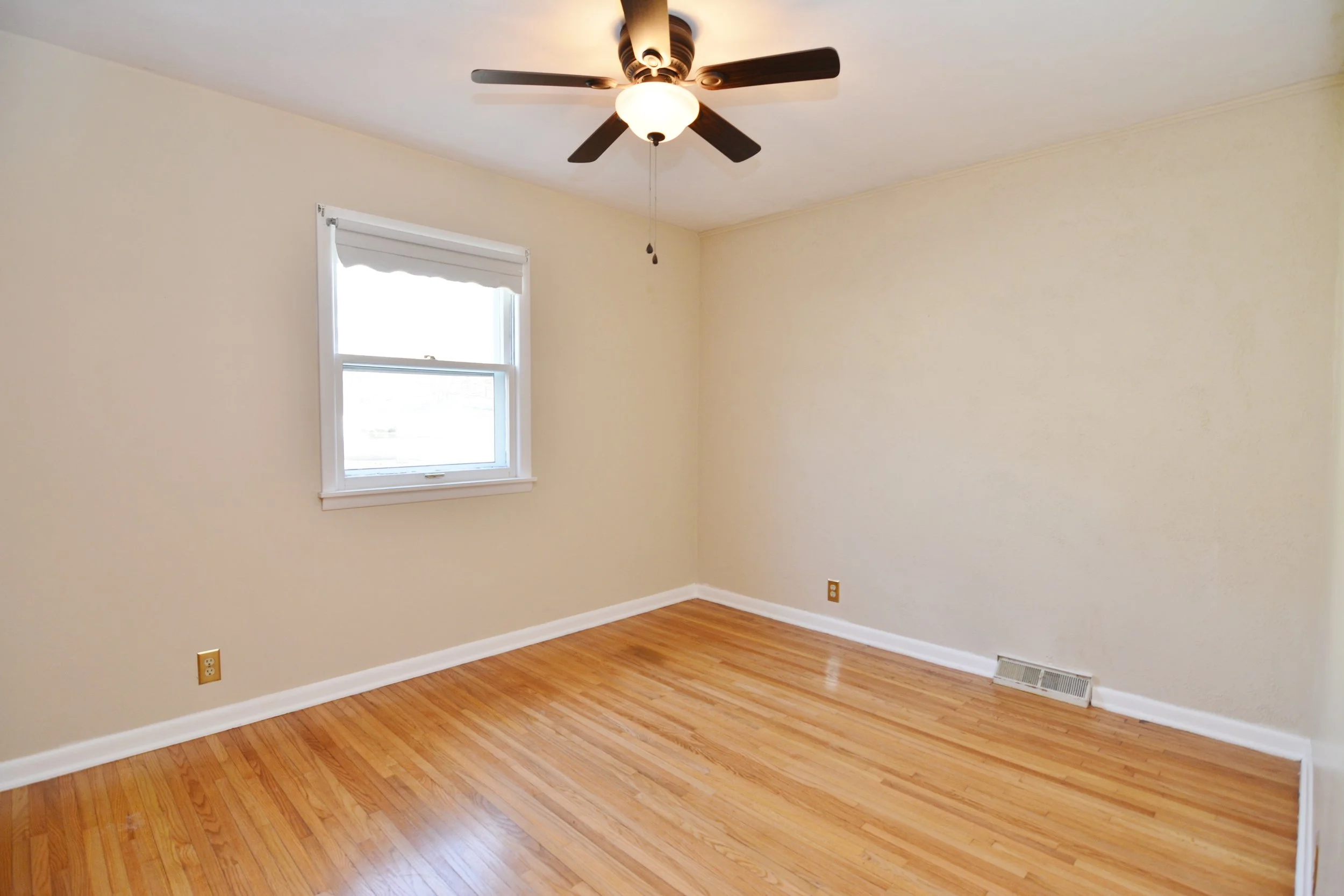 902 Parmon - 14.JPG