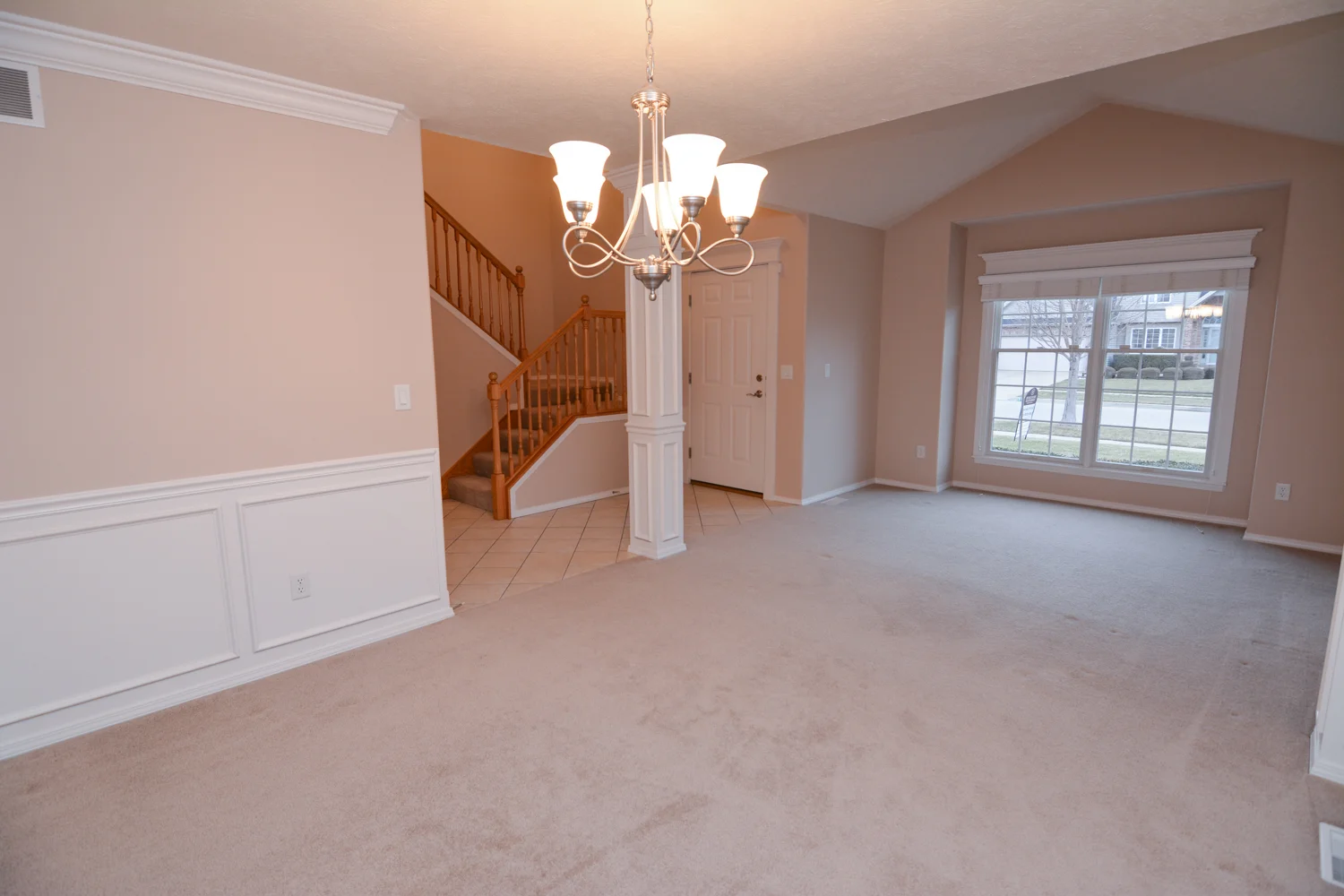 3503 Gabby Dr - 02.jpg