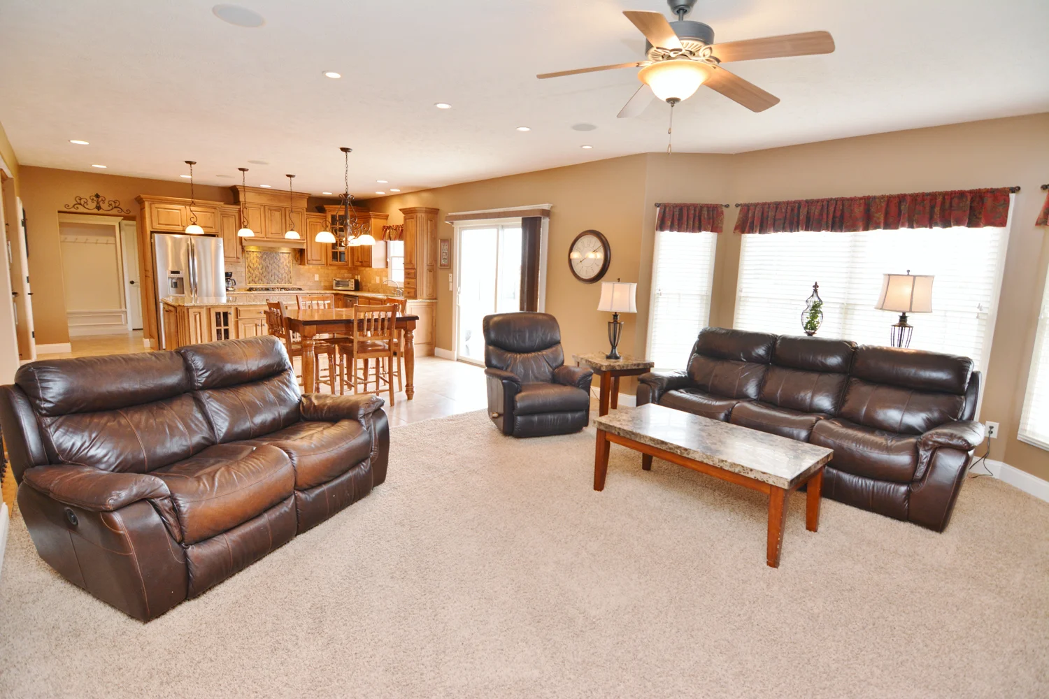 2503 Riverwoods Ln - 04.jpg