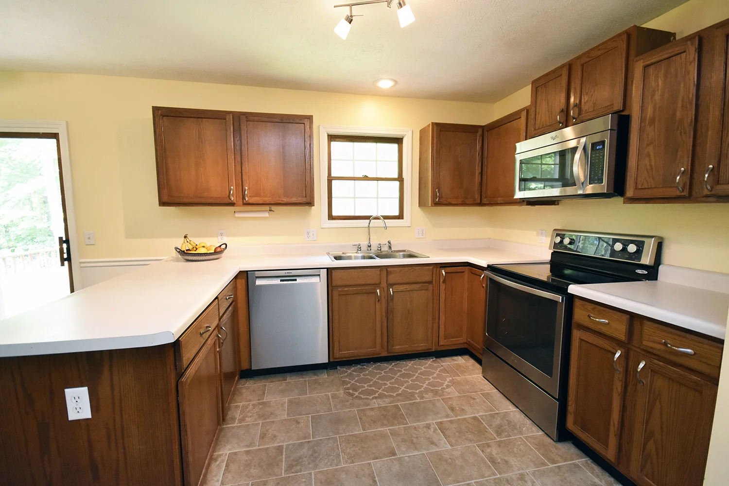 2517 Timberview - 04.jpg