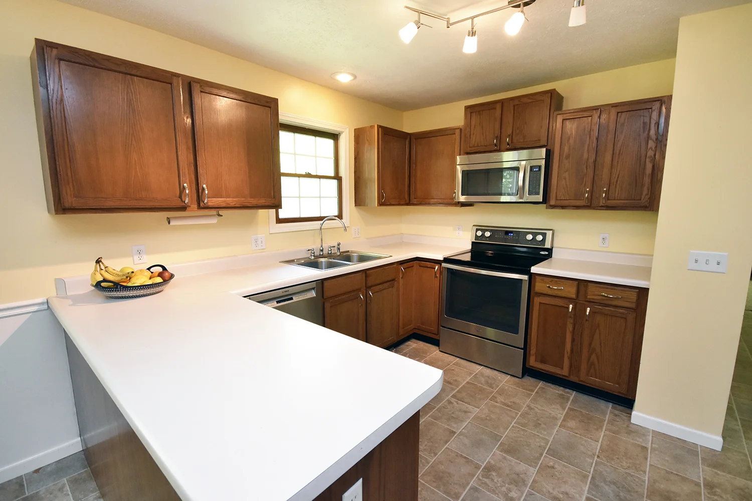 2517 Timberview - 05.jpg