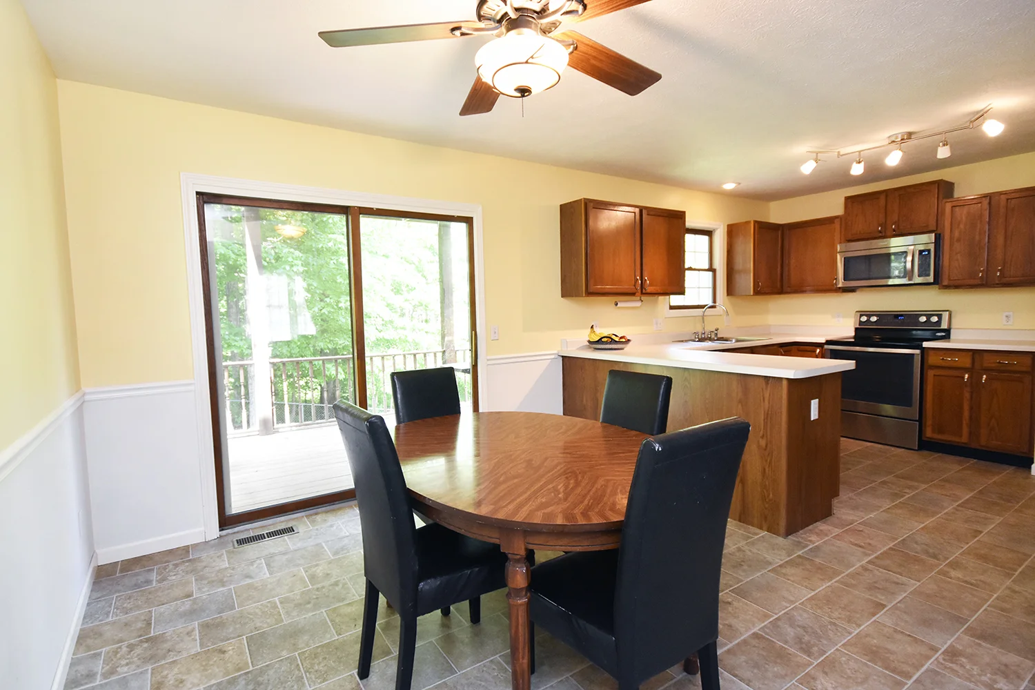 2517 Timberview - 11.jpg