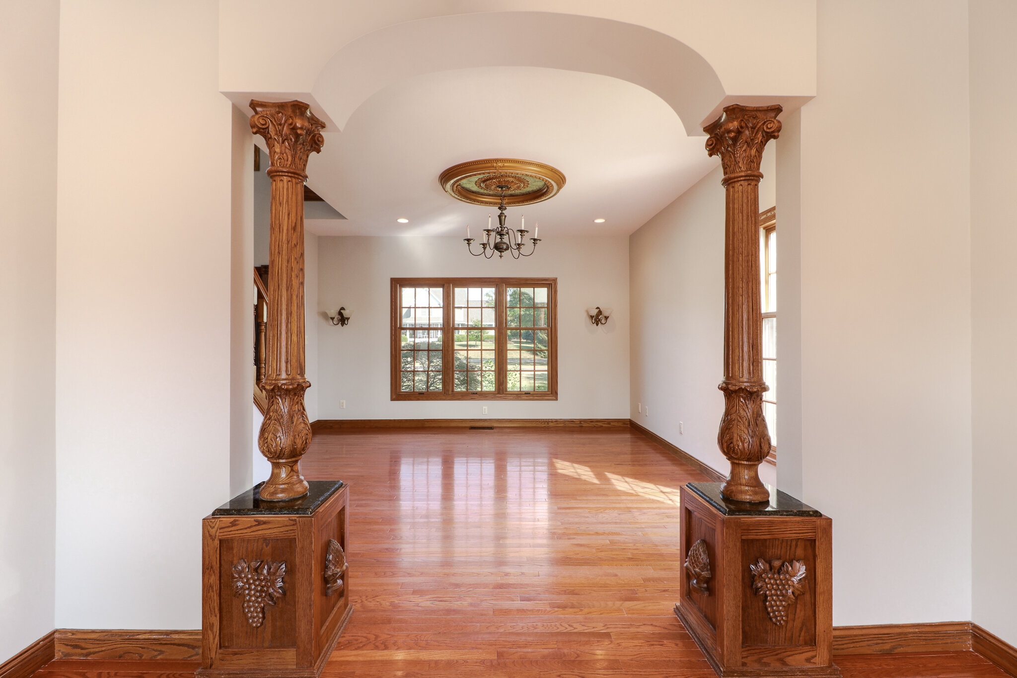 16213 Bush Blvd-12.jpg