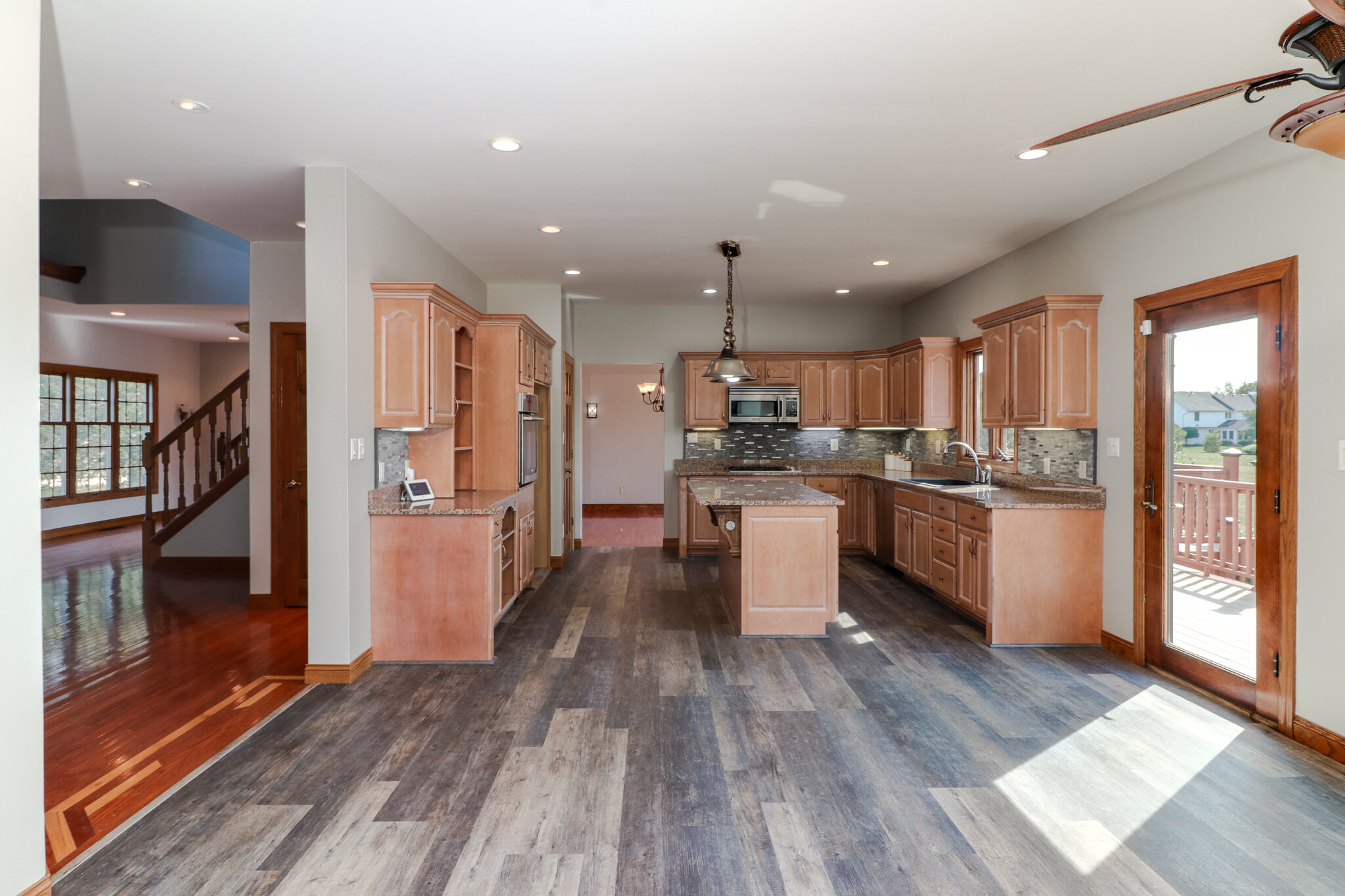 16213 Bush Blvd-25.jpg