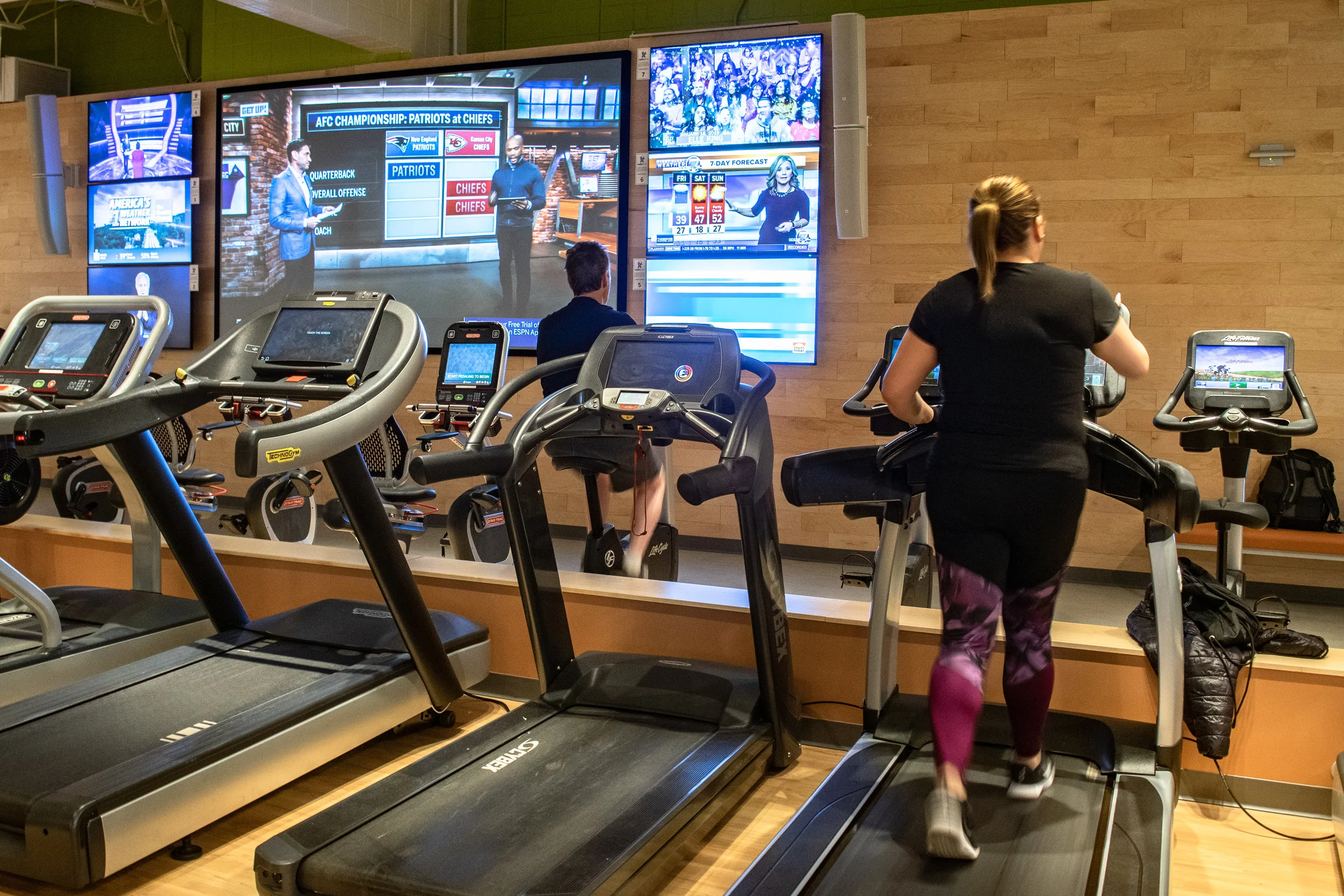 3611.00 - Eagle Pointe Recreation Center - 18.jpg