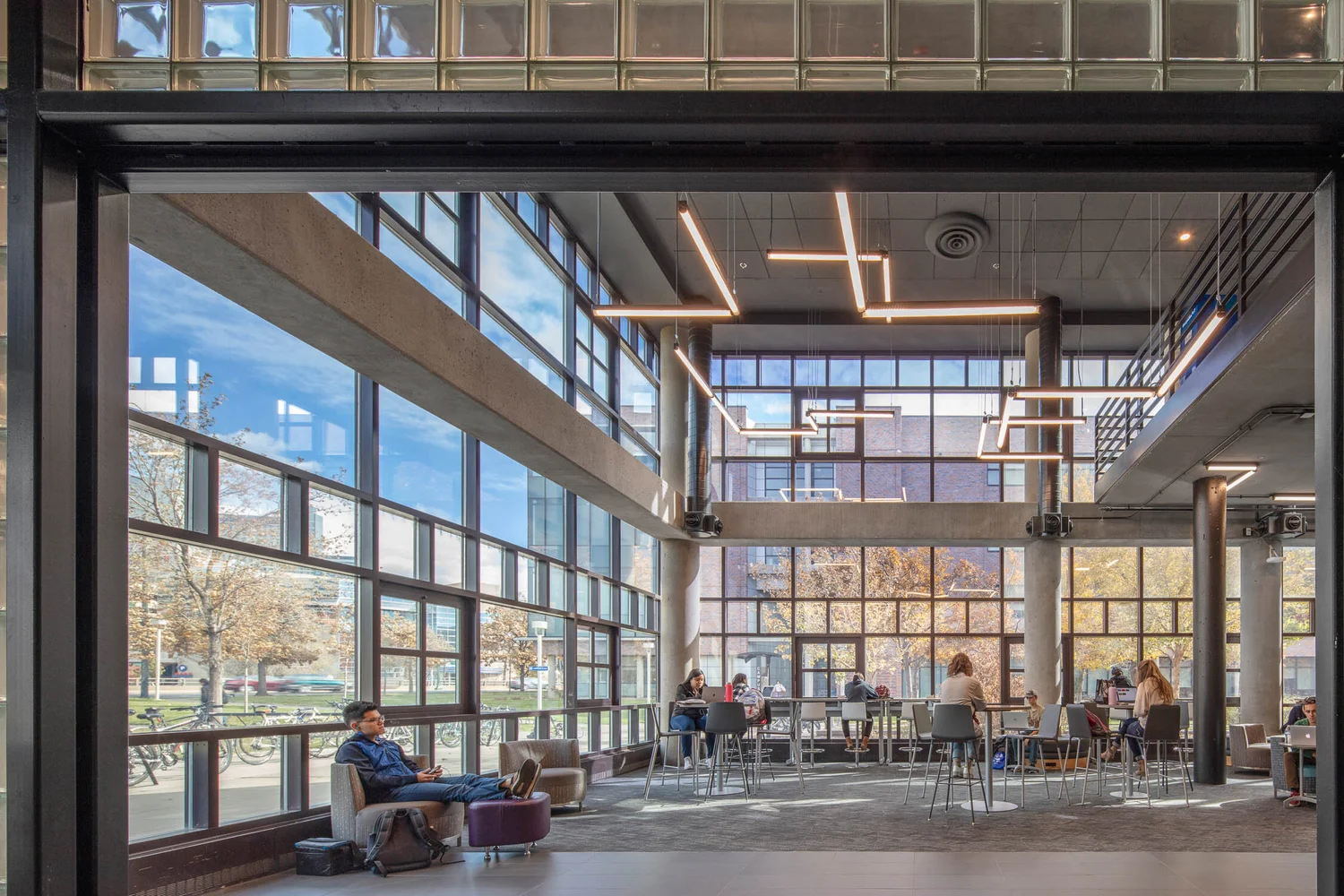 University of Colorado Denver Atrium — Integrated Lighting and ...