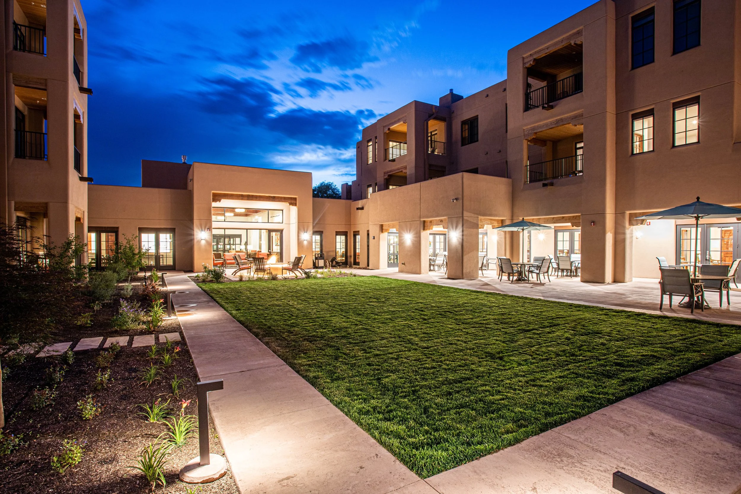 La Secoya De El Castillo Retirement Community — Integrated Lighting and