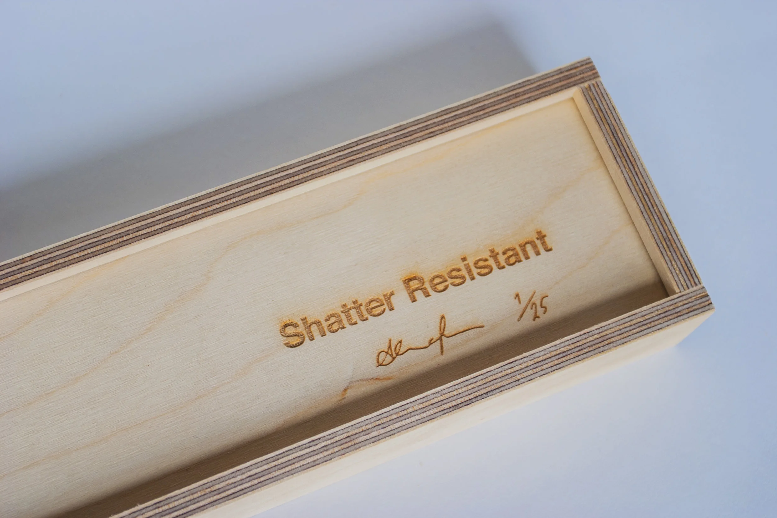 Shatter_Resistant_004.jpg
