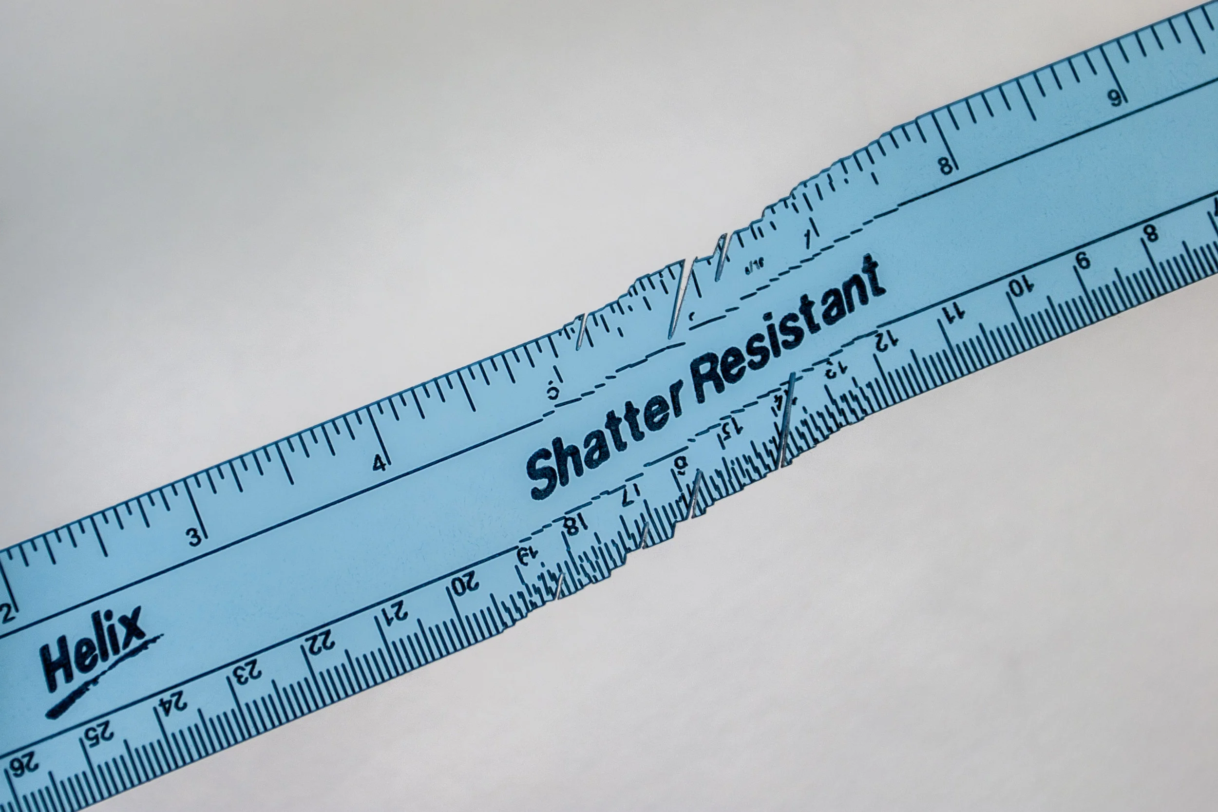 Shatter_Resistant_006.jpg