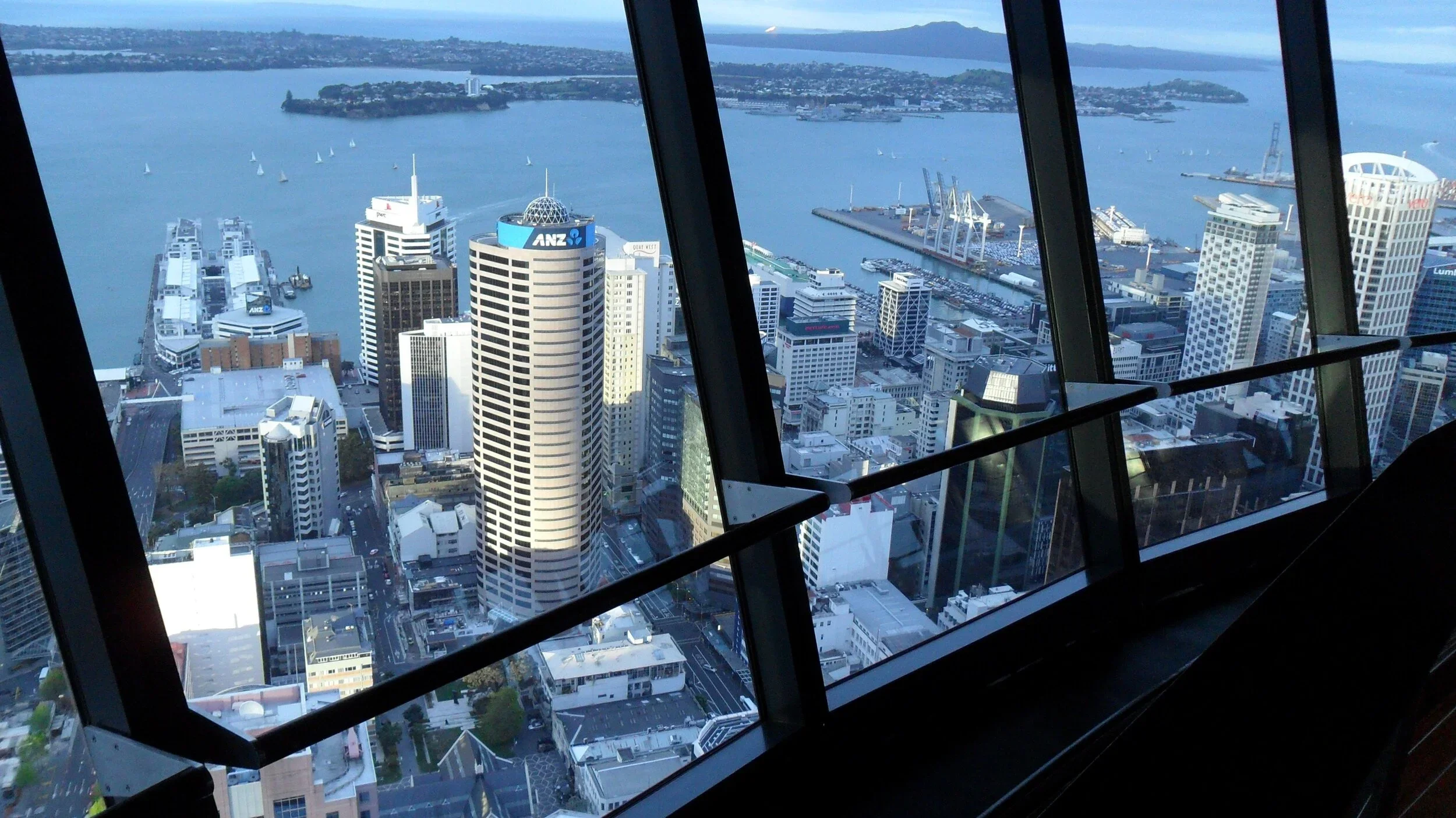 sky-city-tower-view-197768.webp