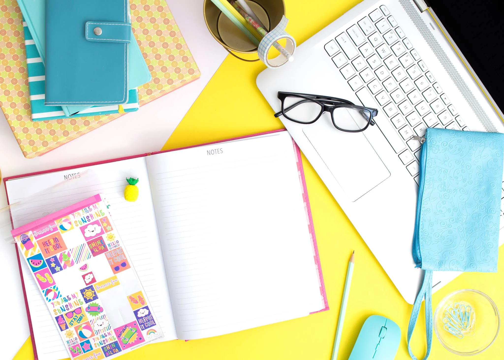 How to Avoid a Blog Burn Out + 6 Free Hours of Virtual Assistant Services!