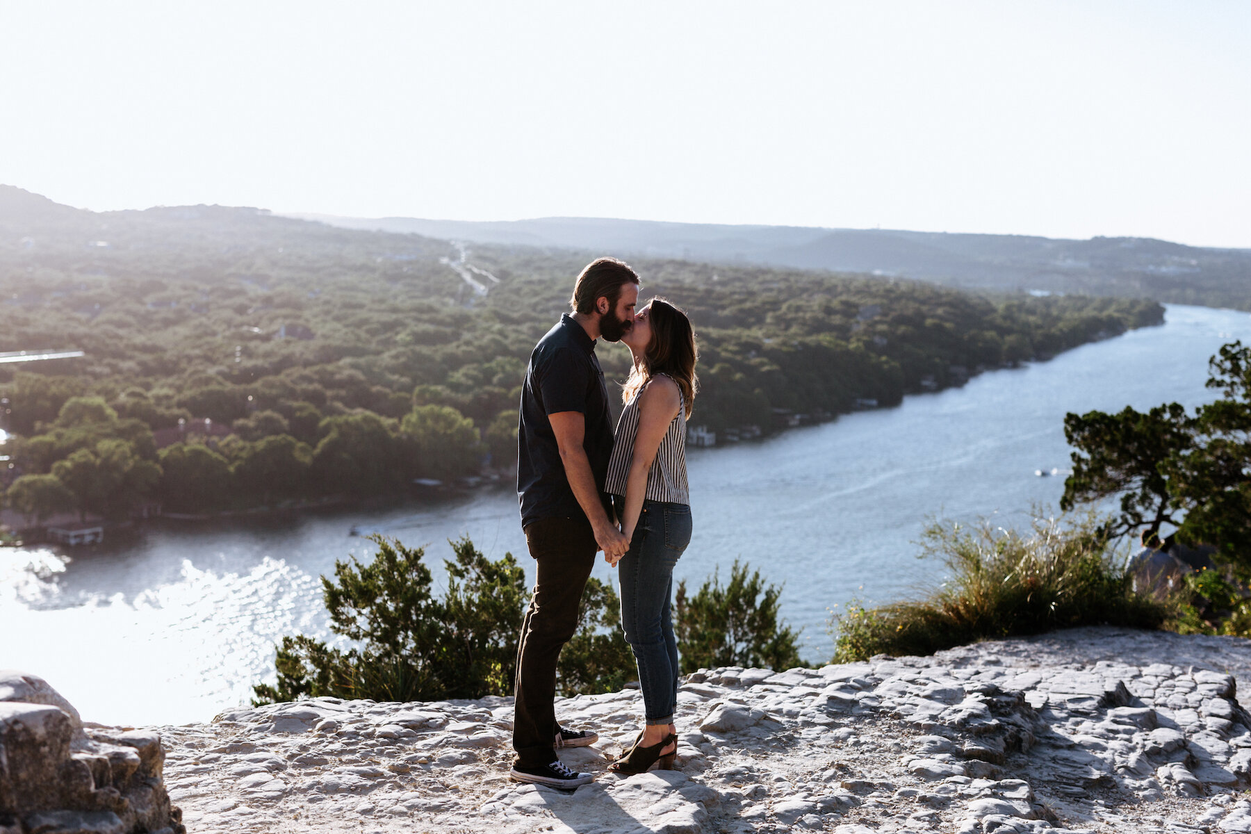 mt-bonnell-austin-texas-couples-shoot-007.JPG