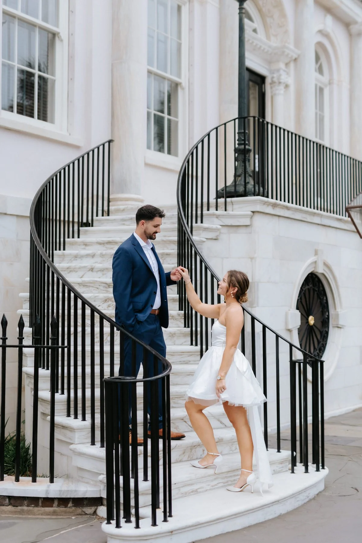 downtown-charleston-engagement-session-spring-0014.JPG