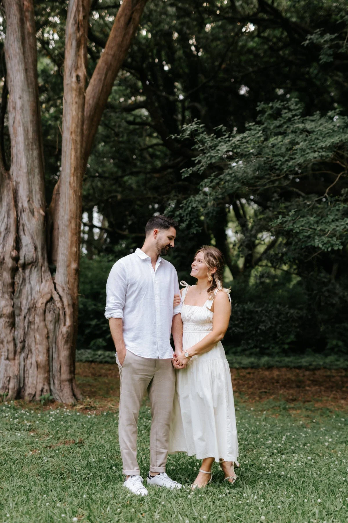 downtown-charleston-engagement-session-spring-0009.JPG