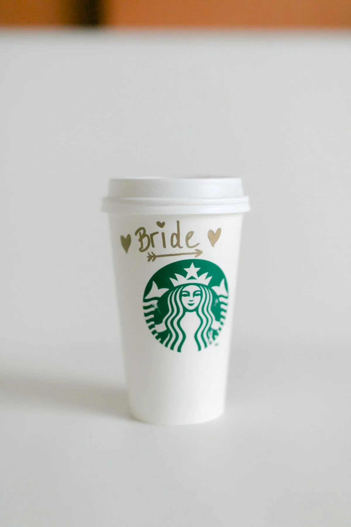 bride-starbucks-cup-coffee-wedding-day-inspo-austin.jpg