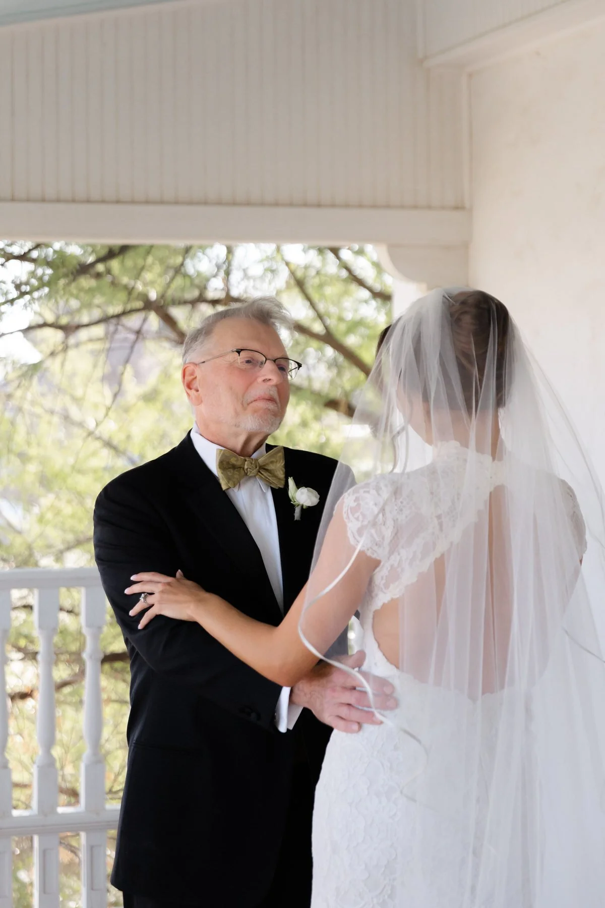 bride-father-first-look-gage-hotel-wedding-marathon-texas.jpg