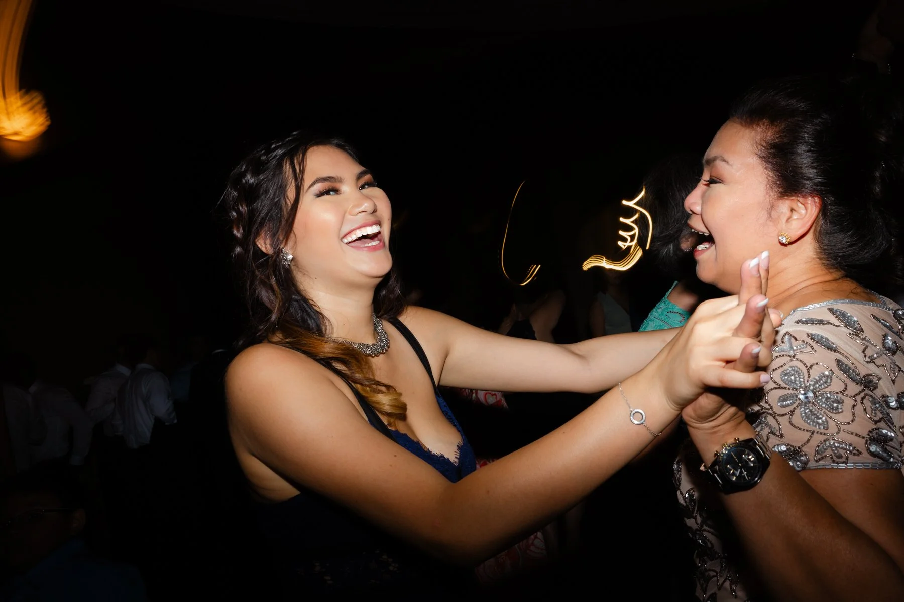 barr-mansion-wedding-reception-dancing-austin.jpg